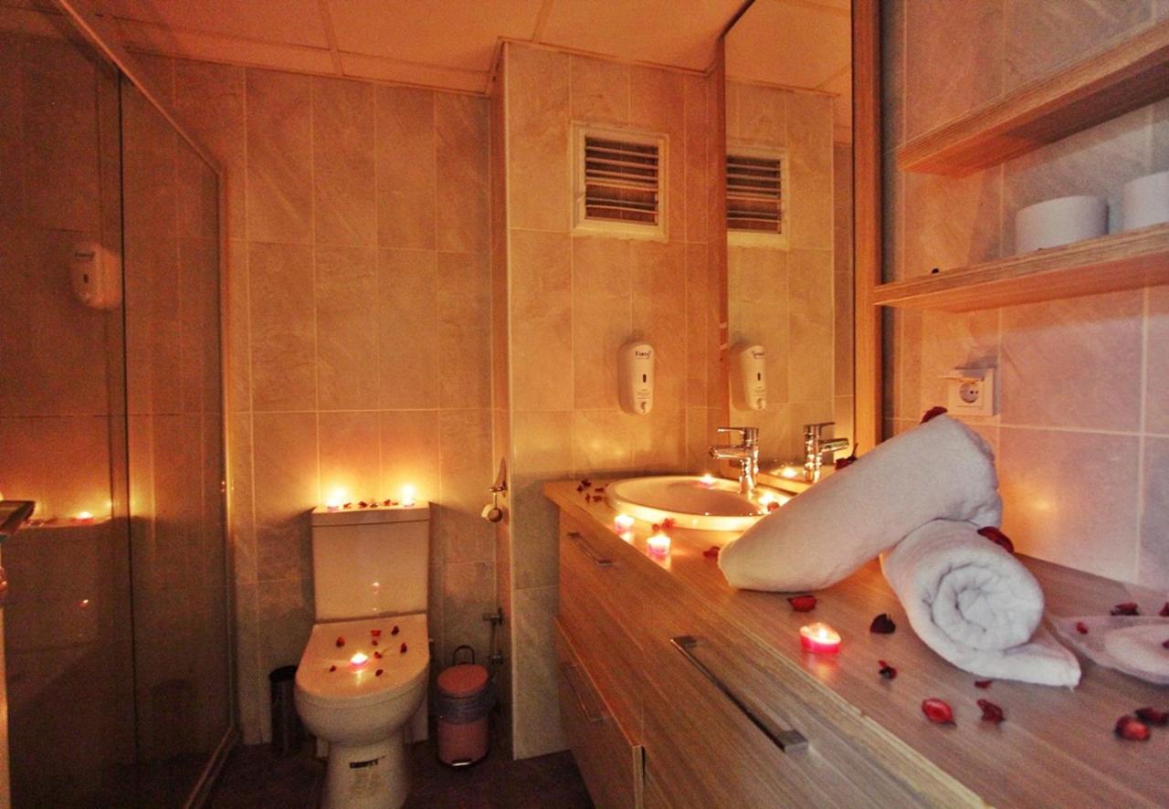 Red House Vip Apartmant Suites Istambul Extérieur photo