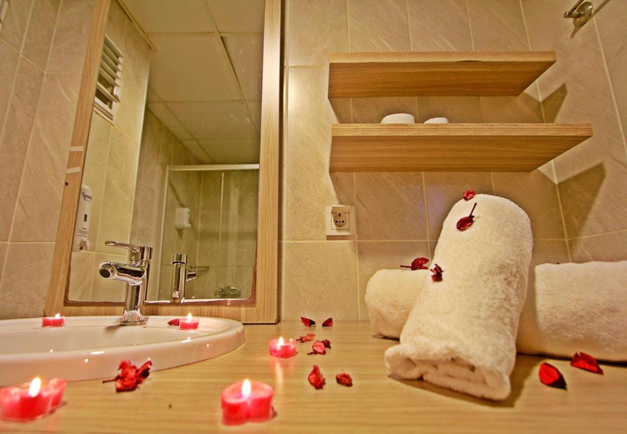 Red House Vip Apartmant Suites Istambul Extérieur photo